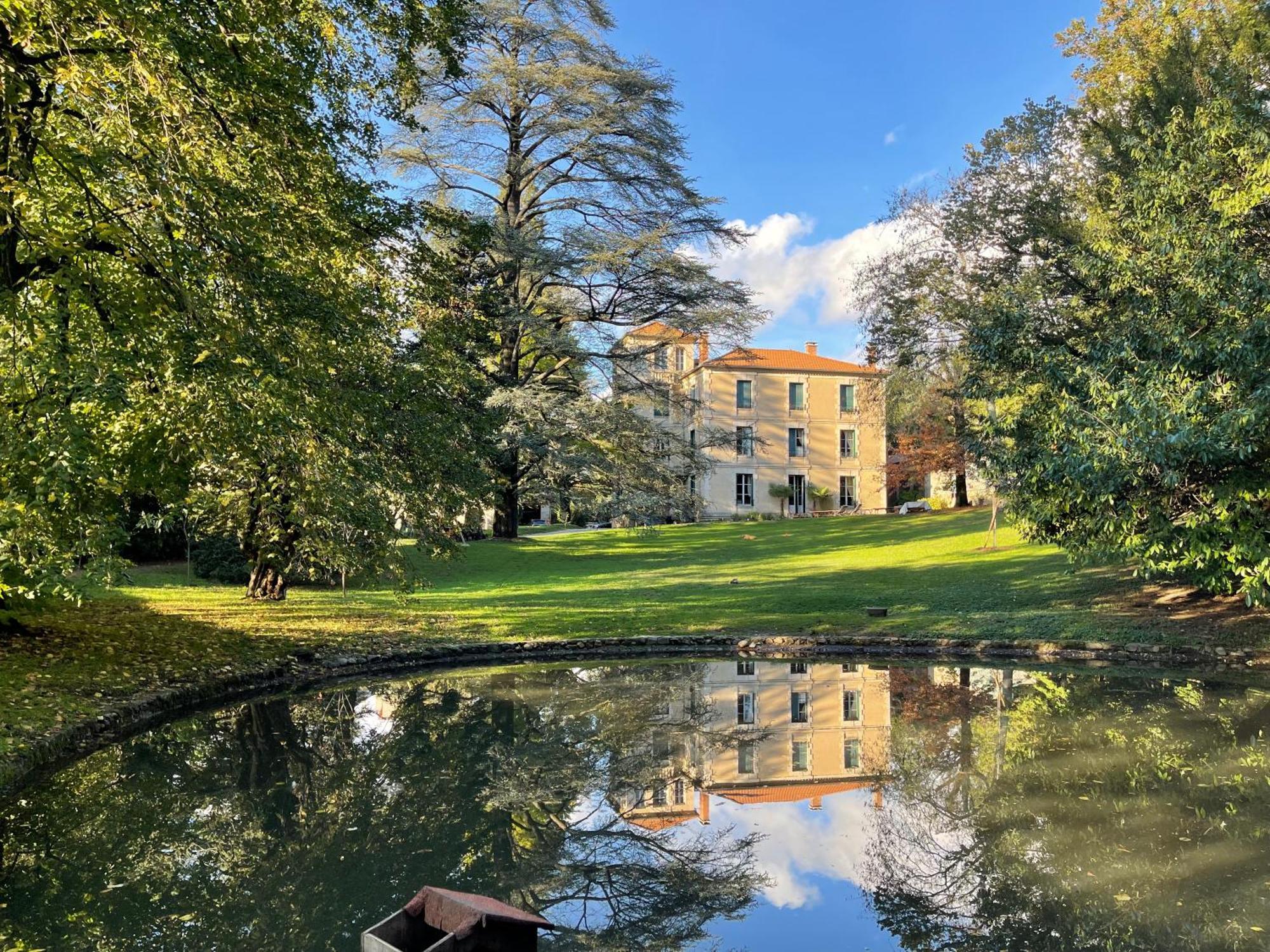 Villa Firmin Galimard - Gite Vals-les-Bains Luaran gambar